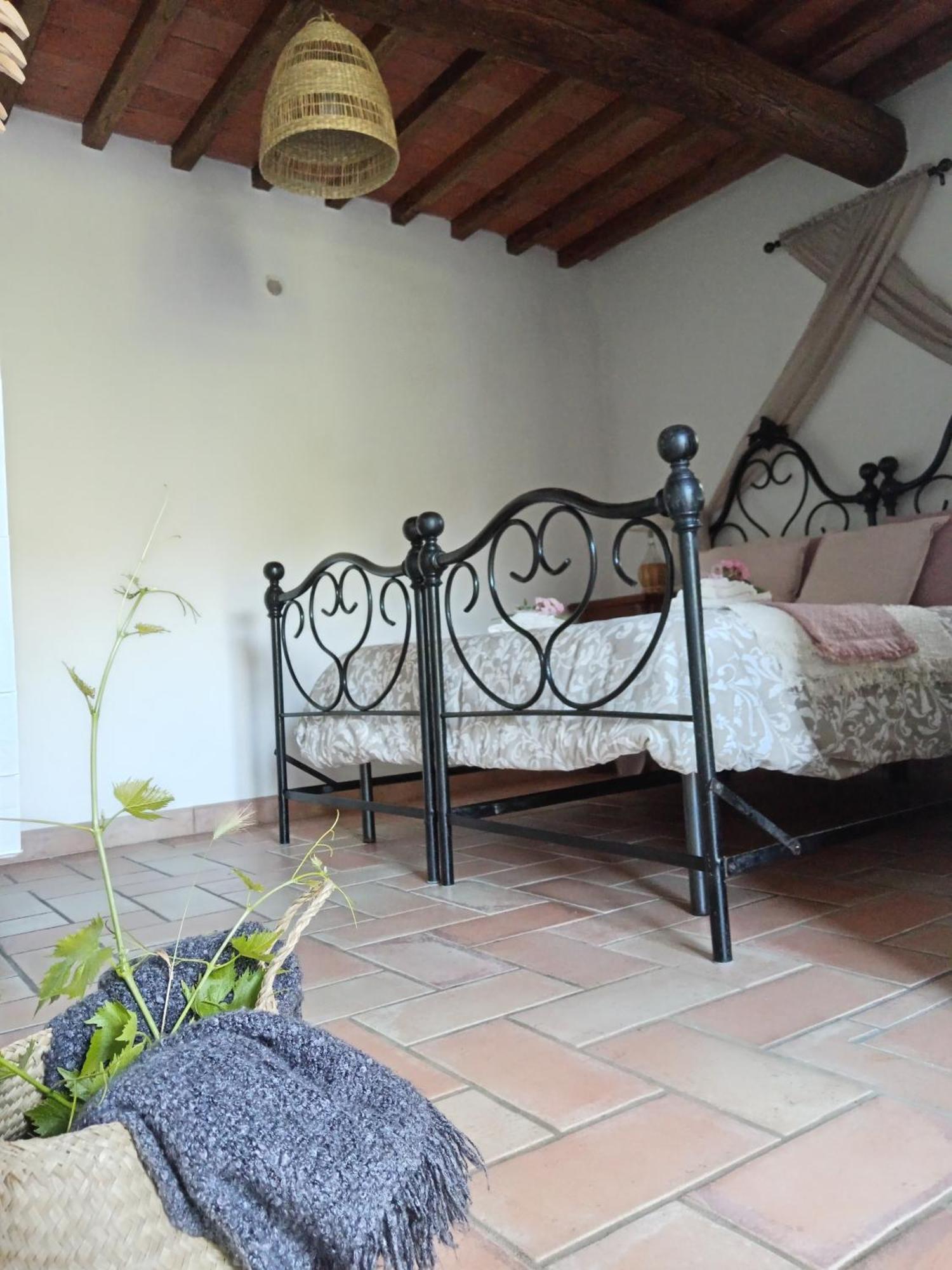 Casale - La Camera Di Leda Lamporecchio Eksteriør billede