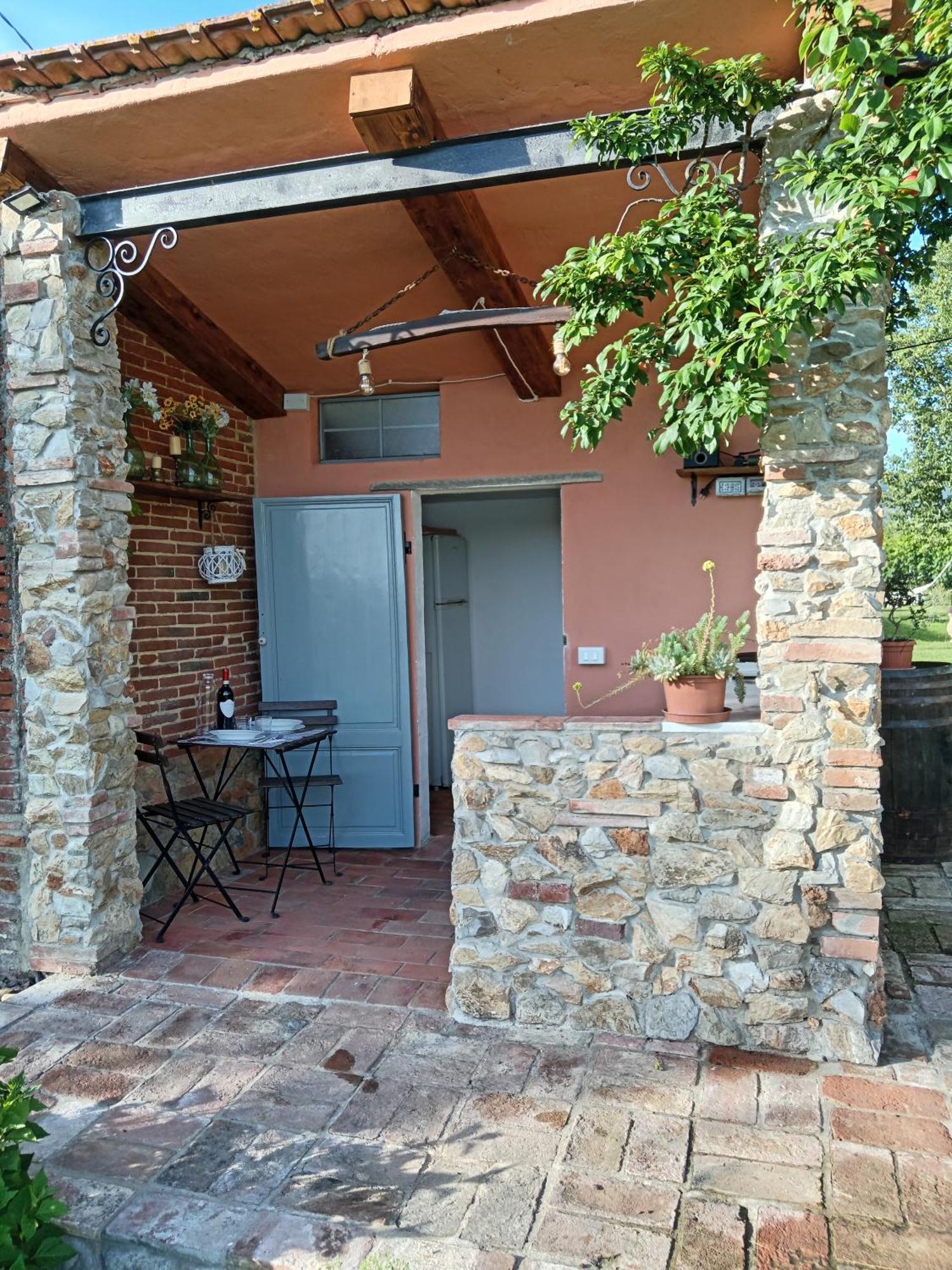Casale - La Camera Di Leda Lamporecchio Eksteriør billede