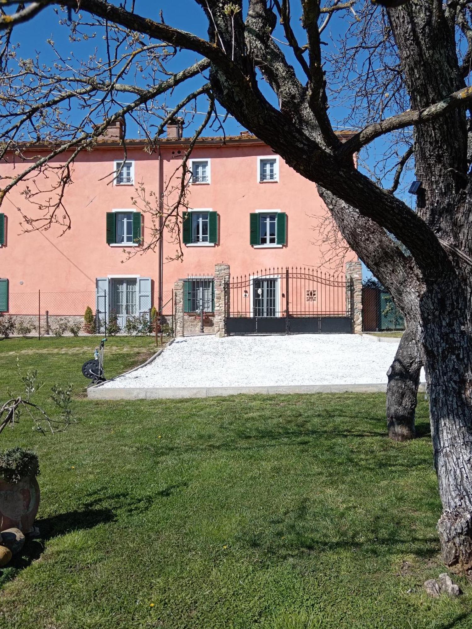 Casale - La Camera Di Leda Lamporecchio Eksteriør billede